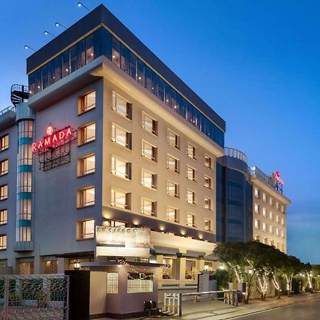 Hotel Ramada By Wyndham Karachi Creek Exterior foto